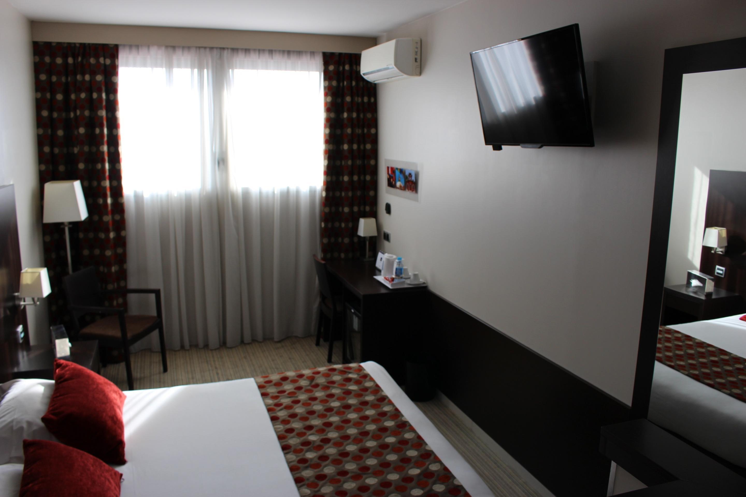 Best Western Hotel Des Barolles - Lyon Sud Brignais Exteriér fotografie
