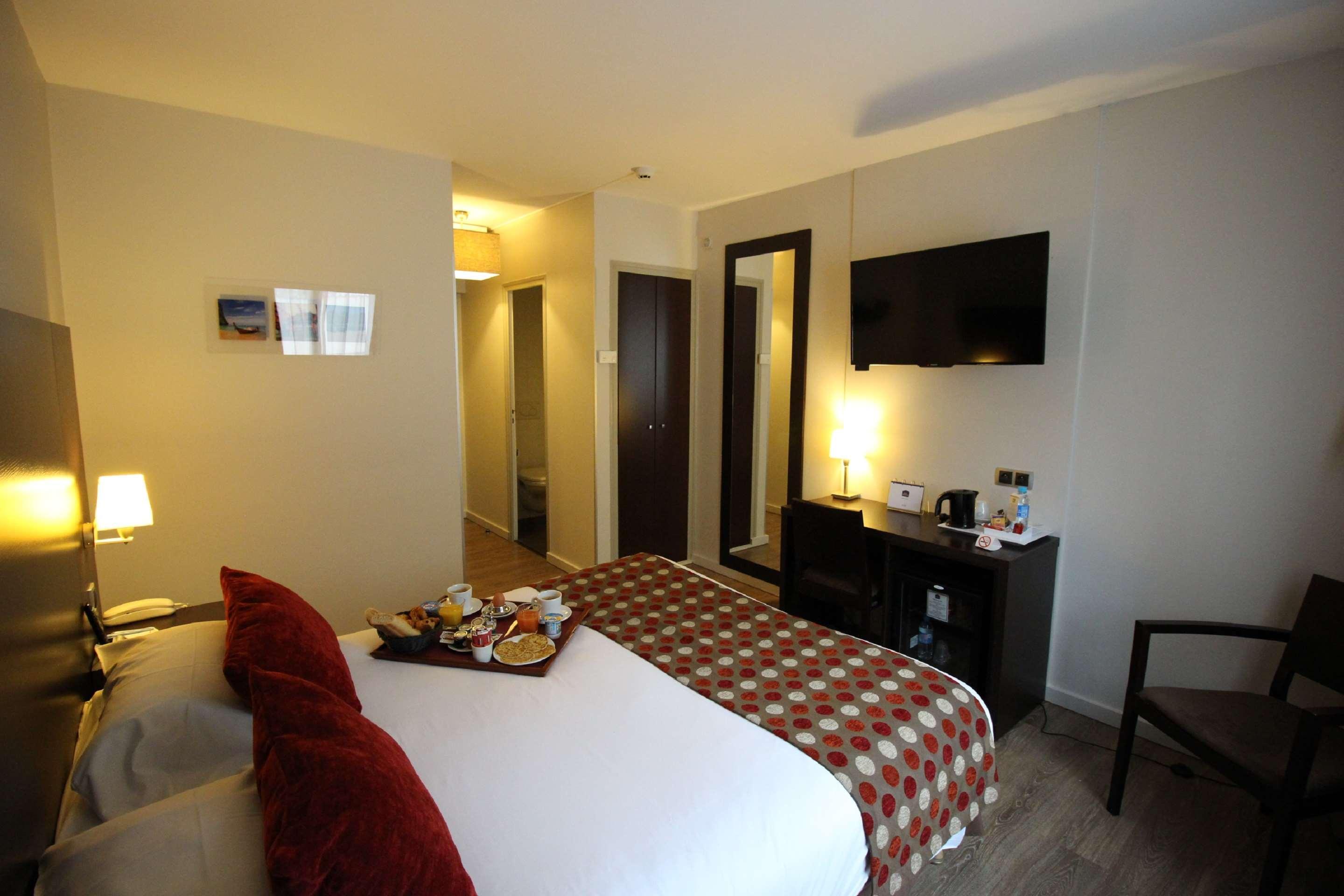 Best Western Hotel Des Barolles - Lyon Sud Brignais Exteriér fotografie