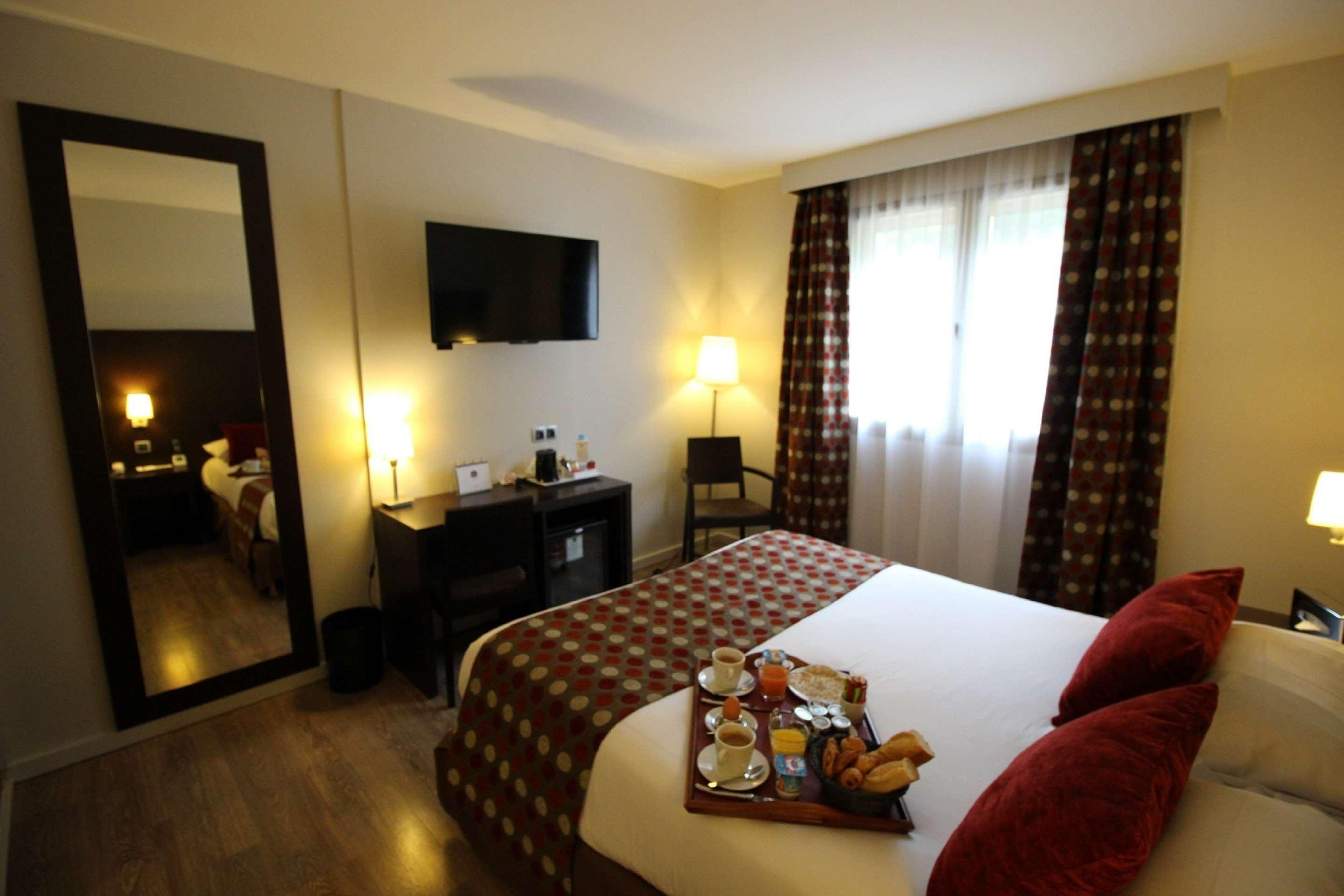 Best Western Hotel Des Barolles - Lyon Sud Brignais Exteriér fotografie