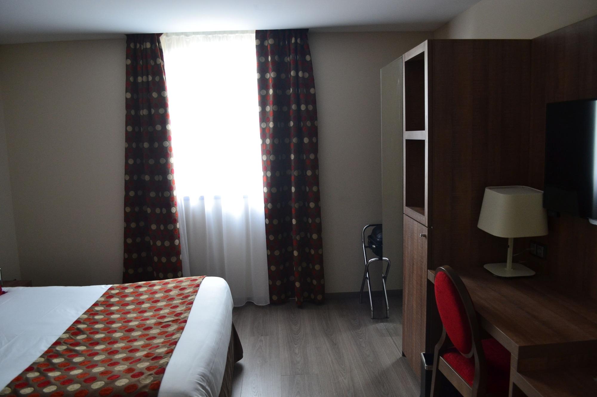 Best Western Hotel Des Barolles - Lyon Sud Brignais Exteriér fotografie