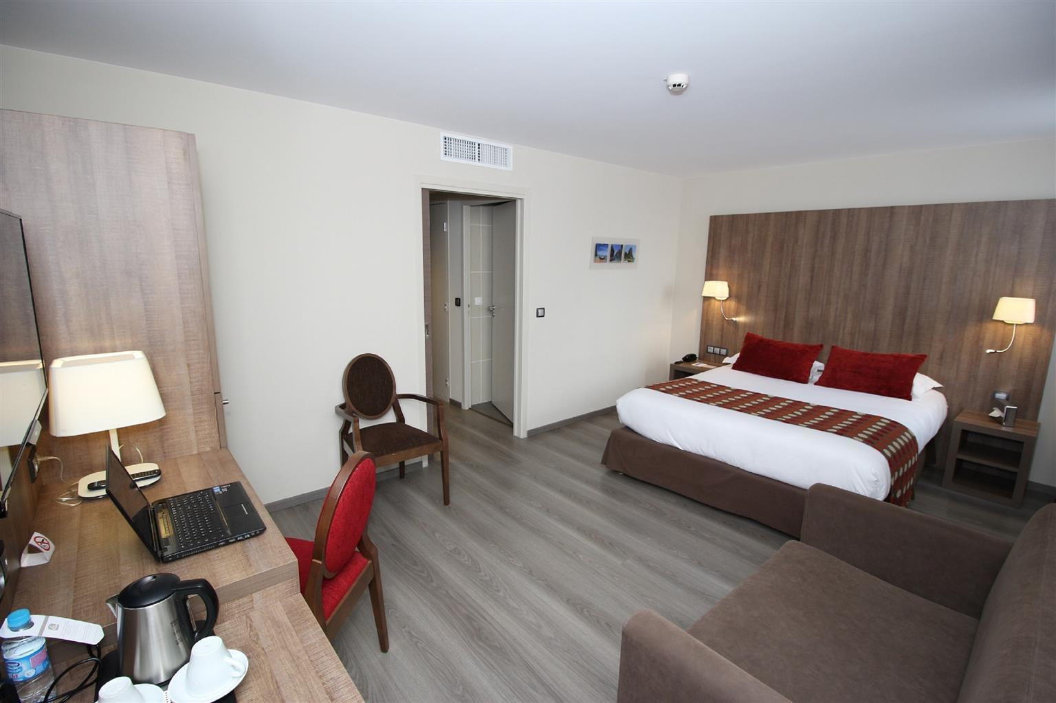 Best Western Hotel Des Barolles - Lyon Sud Brignais Exteriér fotografie